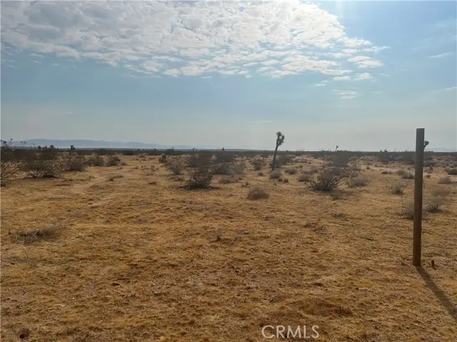 338 Stable Road, Landers, CA 92285 - Image #2