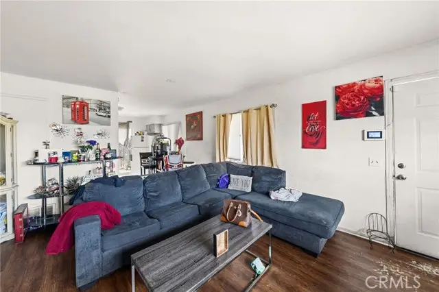 281 N Valley View Drive, Hemet, CA 92543 - Image #2