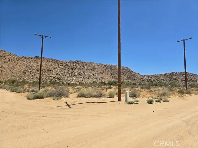 13367 Mustang Avenue, Apple Valley, CA 92307 - Image #2