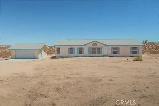 423 Delgada Avenue, Yucca Valley, CA 92284 - Image #2