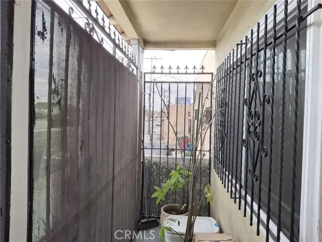 1346 W Century Boulevard, Los Angeles, CA 90044 - Image #3