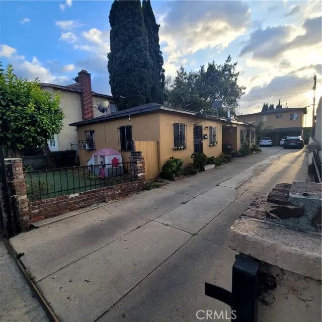 6527 Marlow Avenue, Bell Gardens, CA 90201 - Image #3