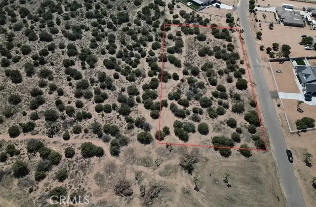 11075 Heartland Circle, Oak Hills, CA 92344 - Image #3