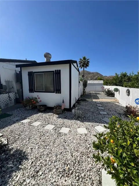 26151 Kentia Palm Drive, Homeland, CA 92548 - Image #3