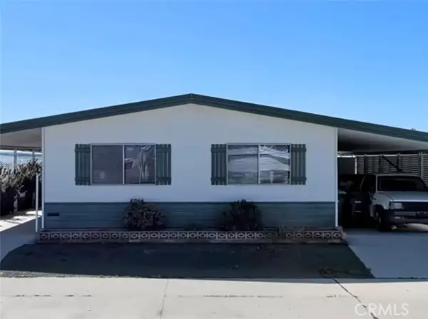 1111 W Johnston Avenue, Hemet, CA 92543