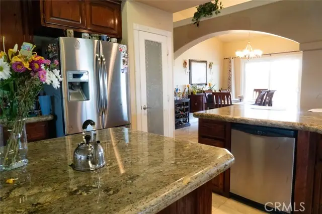 12720 Farmington Street, Oak Hills, CA 92344 - Image #3