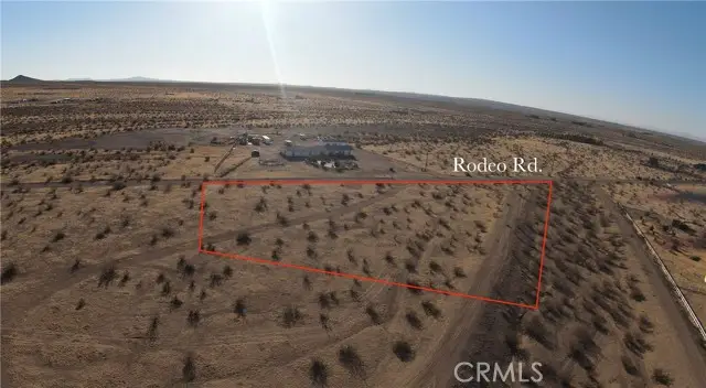 32285 Rodeo Road, Helendale, CA 92342 - Image #3