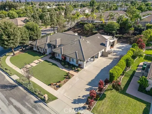 974 Alexandra Drive, Corona, CA 92881 - Image #3
