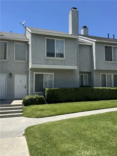 178 W Walnut Avenue #D, Rialto, CA 92376 - Image #1