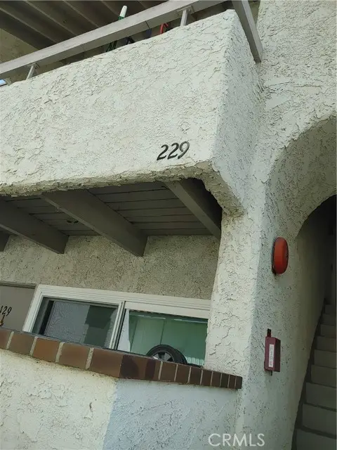 25011 Peachland Avenue #229, Santa Clarita, CA 91321 - Image #2