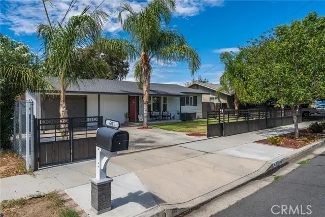 601 Taylor, Hemet, CA 92543 - Image #2