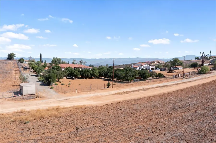 14350 Blackburn Road, Riverside, CA 92503 - Image #3