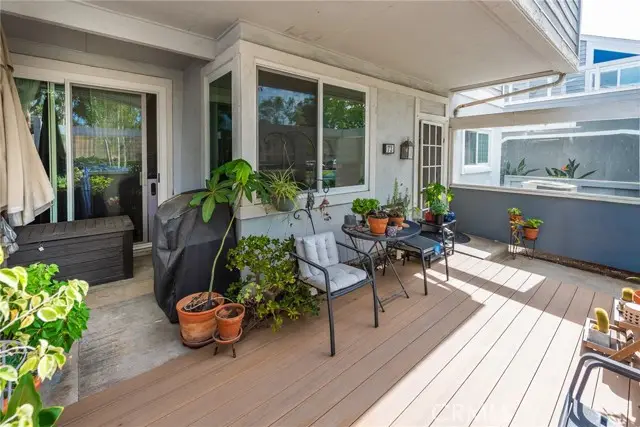 73 Huntington #322, Irvine, CA 92620 - Image #3