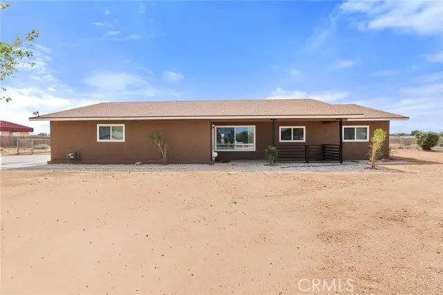 20631 Zuni Rd, Apple Valley, CA 92307 - Image #2