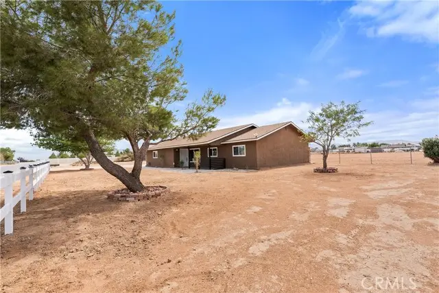 20631 Zuni Rd, Apple Valley, CA 92307 - Image #3