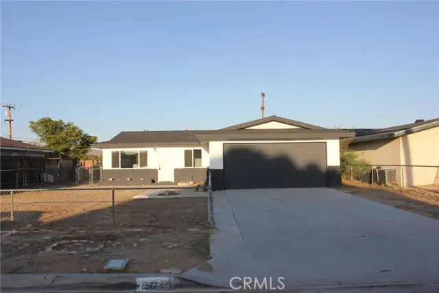 35764 Frontier Avenue, Yermo, CA 92398 - Image #1