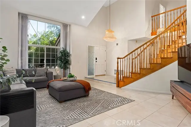 18210 Hatteras, Tarzana, CA 91356 - Image #3