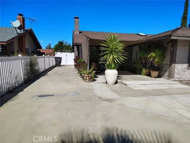 10467 California Avenue, Riverside, CA 92505 - #3