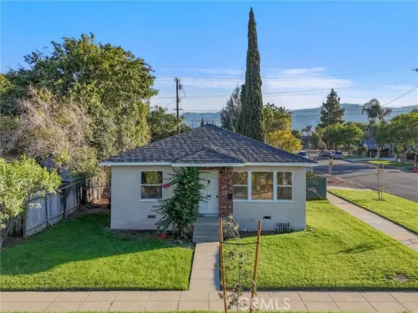 224 W Kendall, Corona, CA 92882