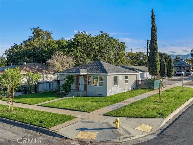 224 W Kendall, Corona, CA 92882 - Image #2
