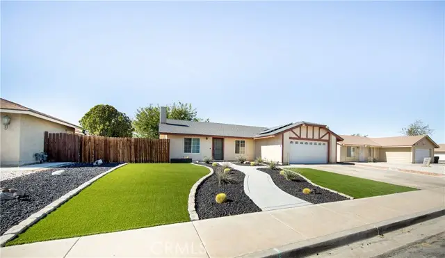 13577 Arroyo Drive, Victorville, CA 92395 - Image #2