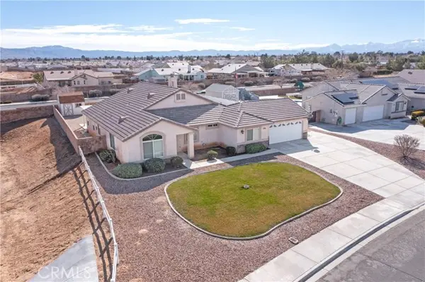 21189 Colombard, Apple Valley, CA 92308
