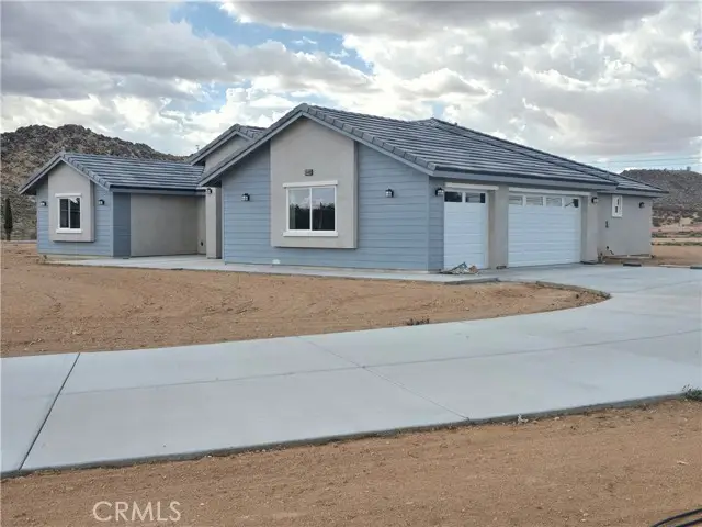 14498 Savannah Court, Apple Valley, CA 92307 - Image #1