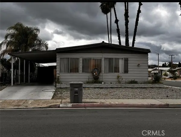 1797 W Johnston, Hemet, CA 92545