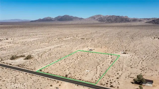 87000 Amboy Road, Twentynine Palms, CA 92277 - Image #3