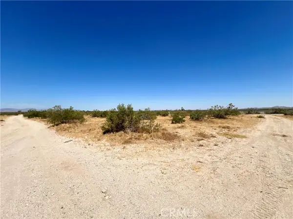 120 E Avenue T-8, Pearblossom, CA 93553