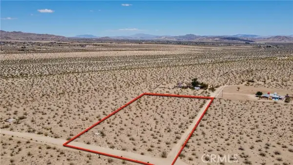 888 Lucky Lane, Landers, CA 92285