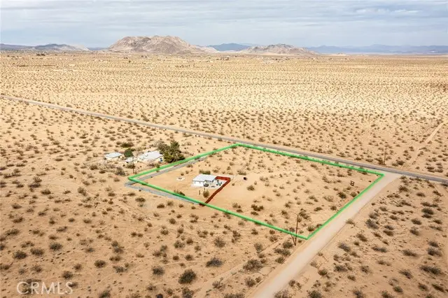 877 Phillips Road, Landers, CA 92285 - #1