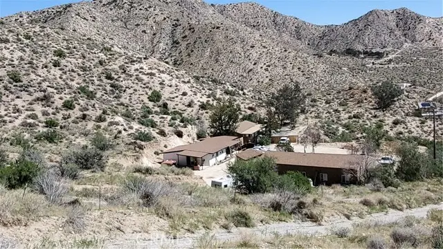 10122 Pine Place, Morongo Valley, CA 92256 - #3