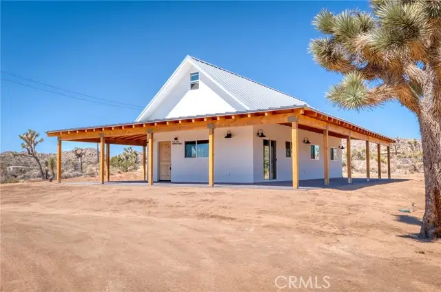 56215 Paseo Los Ninos, Yucca Valley, CA 92284 - Image #2