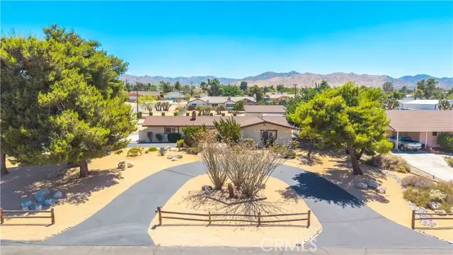 58327 Joshua Drive, Yucca Valley, CA 92284 - Image #3