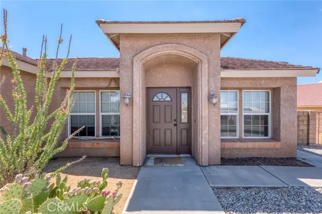 57103 Juarez Dr Drive, Yucca Valley, CA 92284 - Image #2