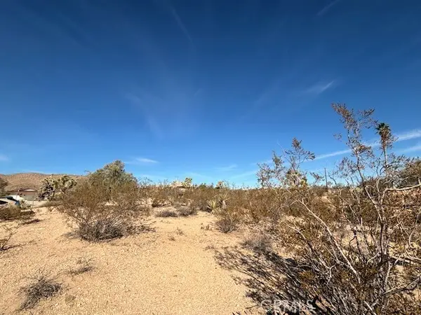 5747 Marvin Drive, Yucca Valley, CA 92284