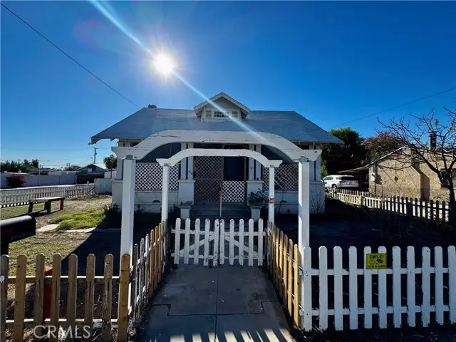 203 Walnut Street, Needles, CA 92363 - #3