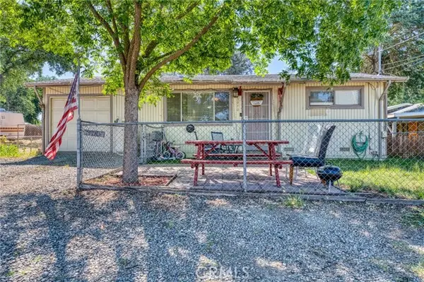3970 Oakland Avenue, Clearlake, CA 95422