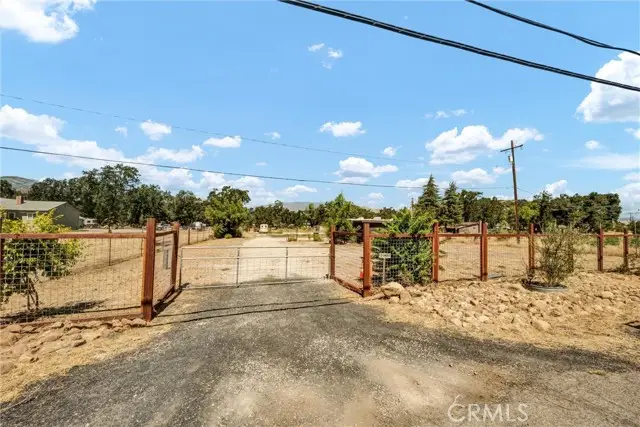 21403 Pine Street, Middletown, CA 95461 - Image #3