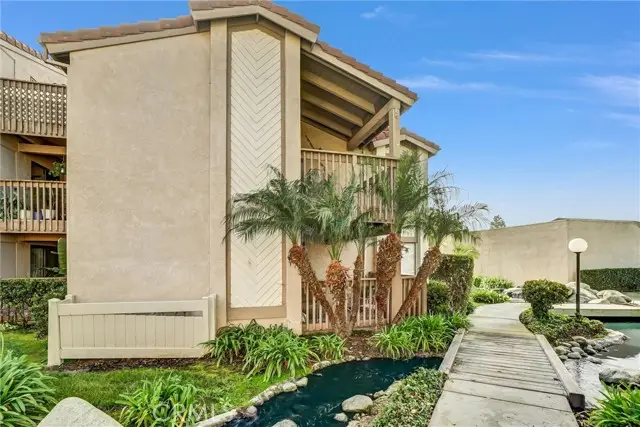 4791 Lago Drive #200, Huntington Beach, CA 92649 - Image #3
