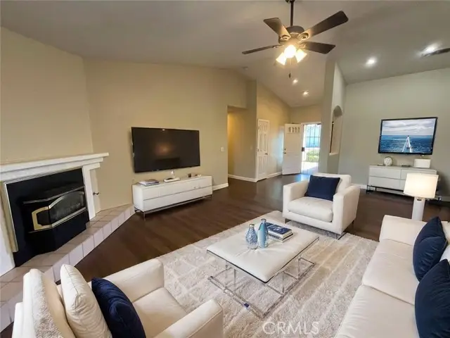 207 Waterfront Court, Atwater, CA 95301 - Image #2