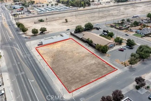 41 Robertson Boulevard, Chowchilla, CA 93610 - Image #3