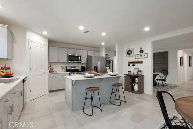 642 Stephanie Drive #56 B1, Merced, CA 95348 - Image #3