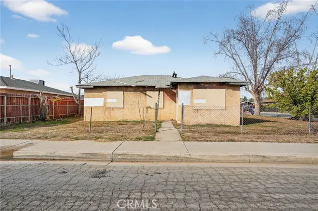 420 Robinson, Bakersfield, CA 93305 - Image #1