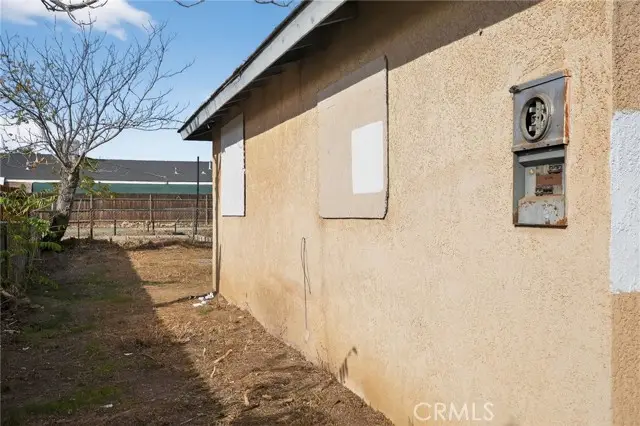 420 Robinson, Bakersfield, CA 93305 - Image #3