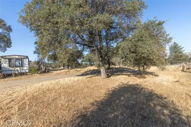 4705 School House Road, Catheys Valley, CA 95306 - Image #2