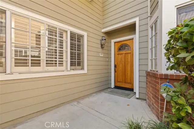 611 Wakefield Court #102, Long Beach, CA 90803 - Image #2