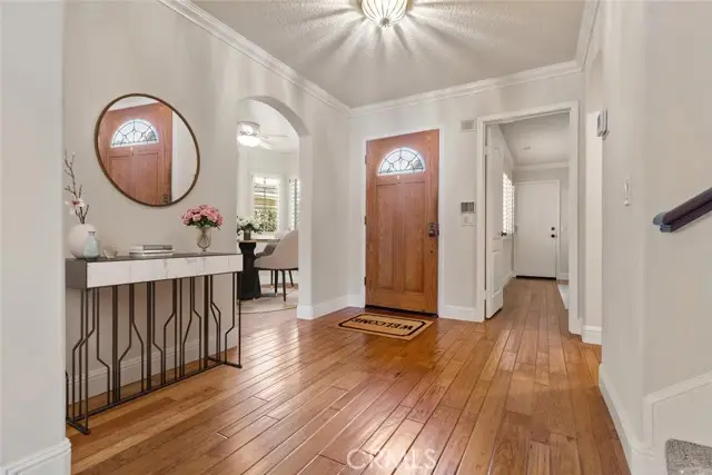 611 Wakefield Court #102, Long Beach, CA 90803 - Image #3