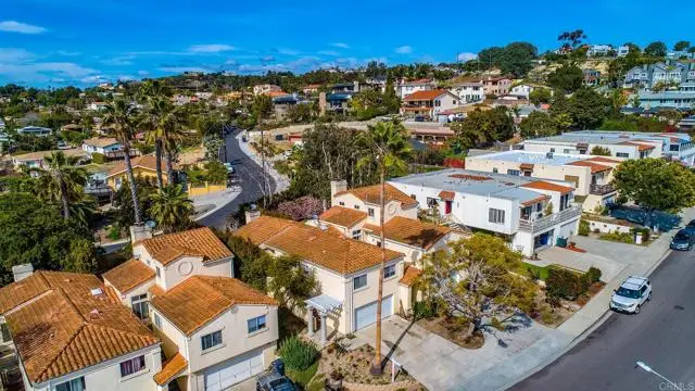 816 Viva Court, Solana Beach, CA 92075 - Image #1
